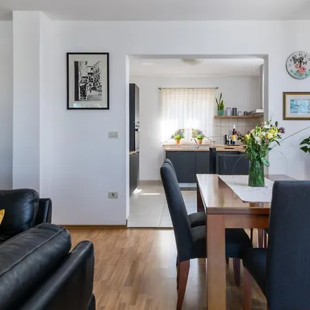 Villa Sabina - Breg Ivanovci Labin (Istria)