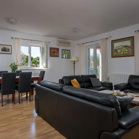 Villa Sabina - Breg Ivanovci *