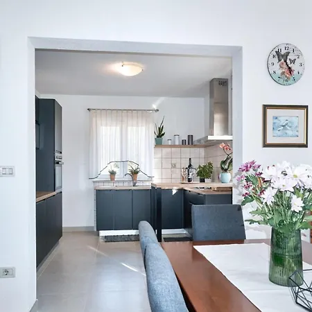 Sabina - Breg Ivanovci Villa *