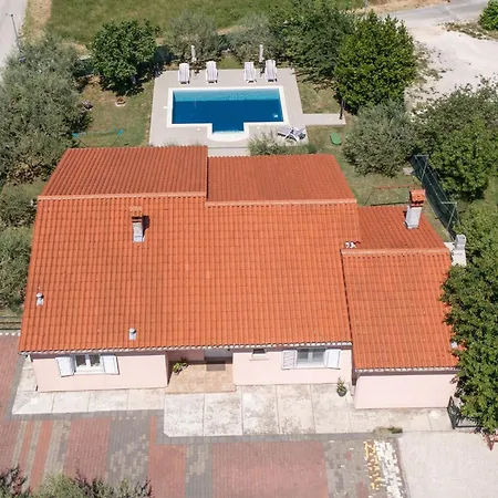 Sabina - Breg Ivanovci Villa