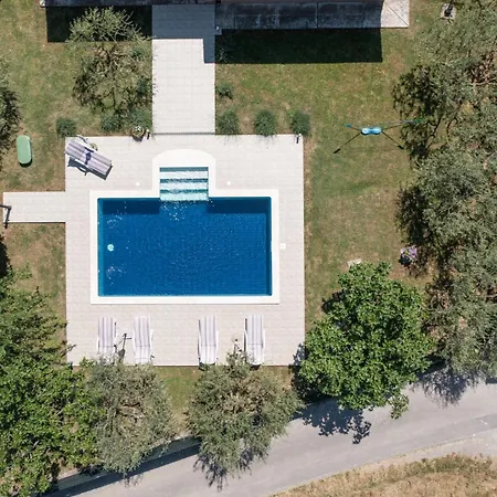 Villa Sabina - Breg Ivanovci *