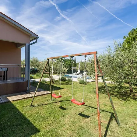 Sabina - Breg Ivanovci * Labin (Istria)